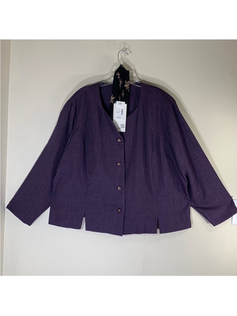 Helene Blake One Layer Button Front Jacket with Floral Scarf. 32W. NWT.